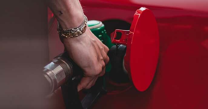 gas tank Ontario gas prices hit seven-year high